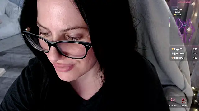 BellaStar84's Webcam Show