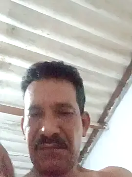 Srsexy18cm 网络视讯表演