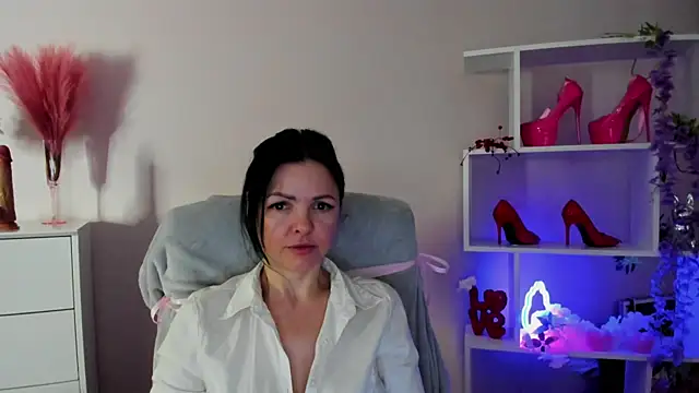 Mollybloom40's Live XXX Chat