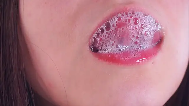 SharylOrbin Adlı Modelin Canlı XXX Sohbeti