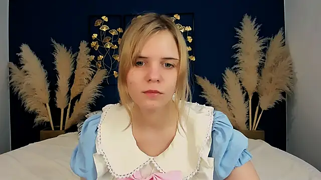 ALZA_AZURE Adlı Modelin Canlı XXX Sohbeti