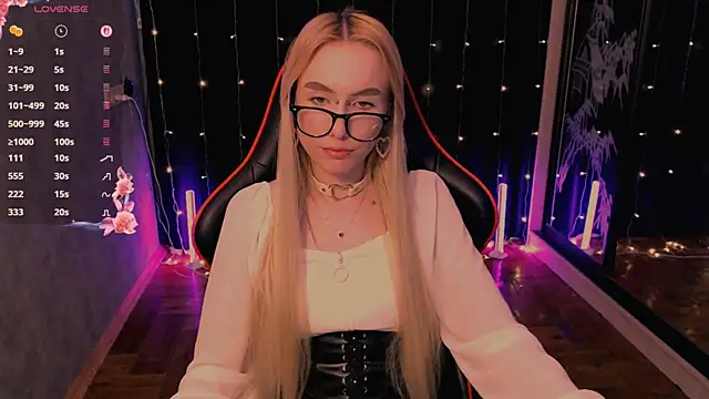 crybambi Adlı Modelin Canlı XXX Sohbeti