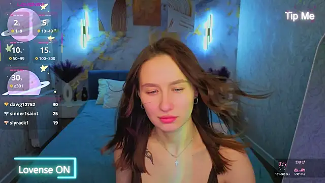 _Kiki_angel_ Adlı Modelin Canlı XXX Sohbeti