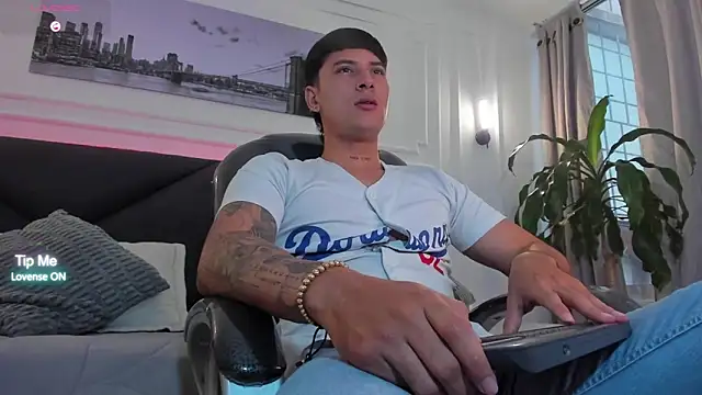 دردشة Damian23__ الجنسية المباشرة