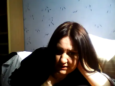 Chat XXX ao vivo de LockyCharm111