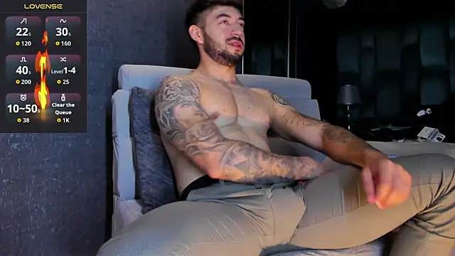 Онлайн чат XXX MarkWalker__