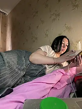 Naughtbaby_2025 Chat XXX in diretta