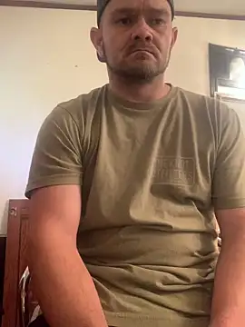 Allinside666 Show in webcam