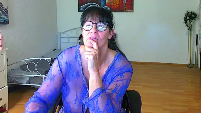 Show modela Sylly na web-kameri