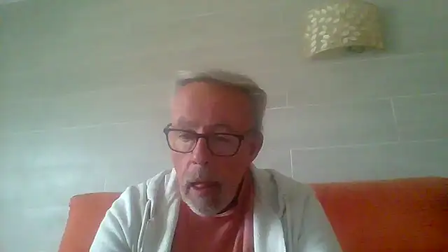 tuggy59 Show in webcam