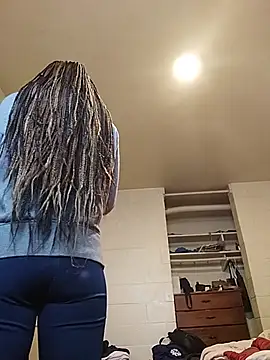 SITHANDRAH – Naživo XXX chat