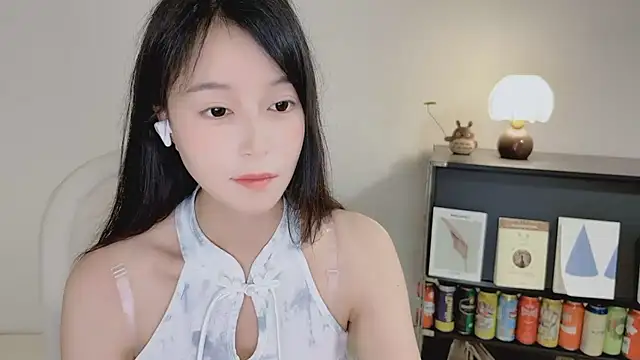 Chat +18 de Onechestnut ao vivo