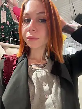 RosieSecret's Live XXX Chat