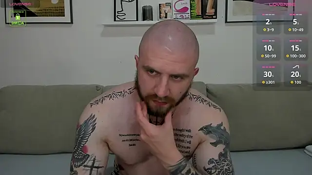 Gerard_Finbar Show in webcam