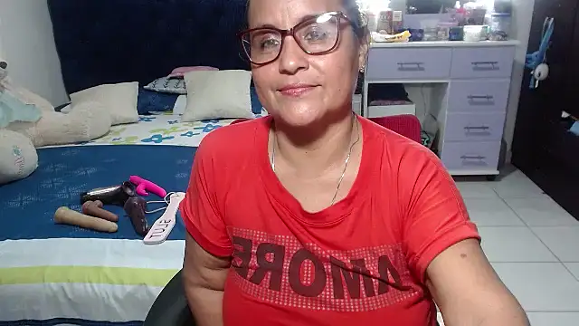 Chat +18 de pervert_mommy_ ao vivo