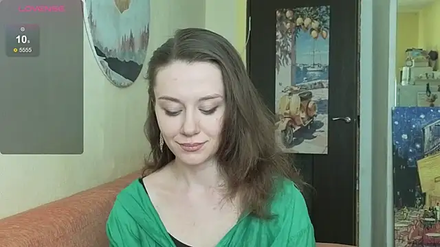 SkyHelen's Live XXX Chat