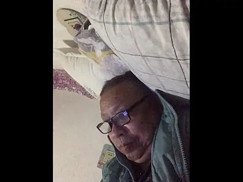 yaocaobi8 Show Webcam