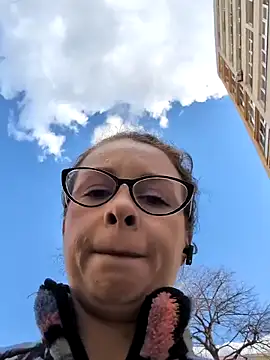 IreneBlue_ Chat XXX in diretta