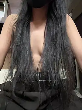 Pokazy przed kamerką – Sexy_Ahana