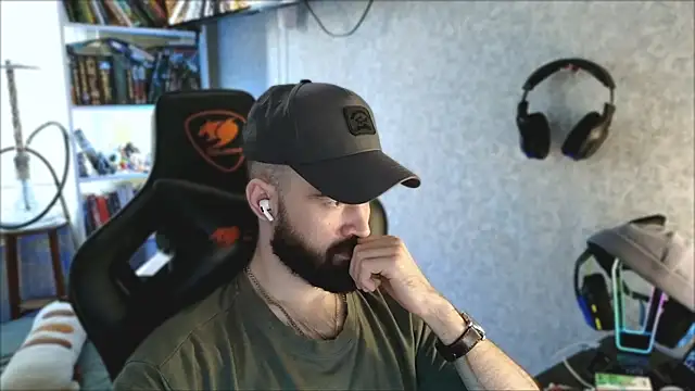 _Mostly_'s Webcam Show