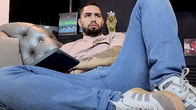 matteosantos 网络视讯表演