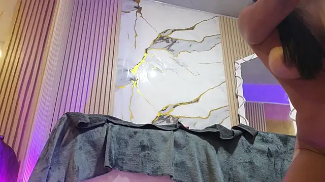 Lexy_tay's Live XXX Chat