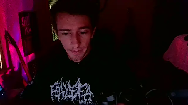 LEVIATHANX666 Show in webcam