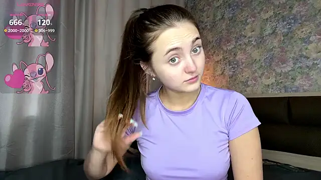 LoraDavi's Live XXX Chat