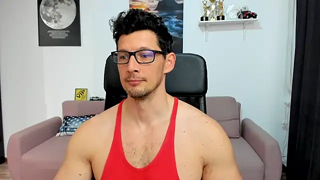 BrutusK08 Webcam show