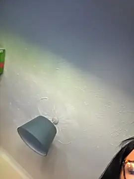 WifeWithPermission Adlı Modelin Canlı XXX Sohbeti