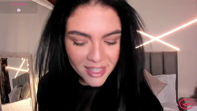 Veronicalanx1 Adlı Modelin Canlı XXX Sohbeti