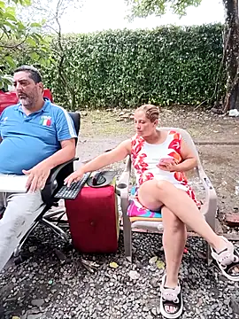 hotandfierylatinos2023's Live XXX Chat