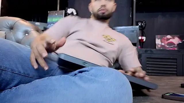 matteosantosのライブXXXチャット