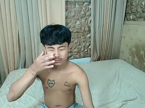 Chatroom XXX en direct de hardcocktwink