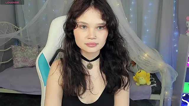 Онлайн чат XXX EmilyChaves