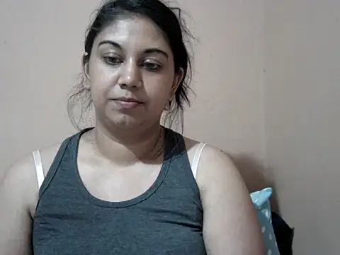 bellachow10 Live XXX Chat