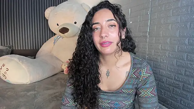 Chat XXX en directo de Magic_ivone