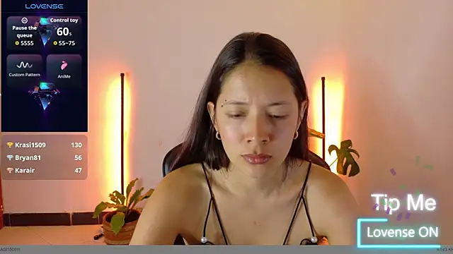 دردشة Sarasavage الجنسية المباشرة