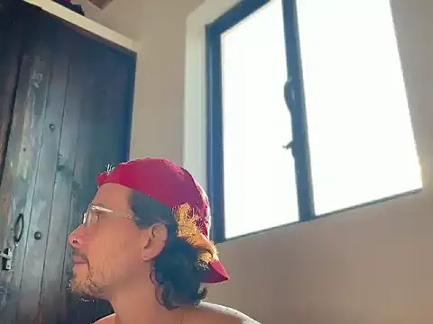 mcklister_kinky_feets 웹캠 쇼