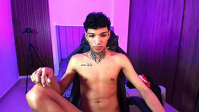 im_Usuga's Webcam Show