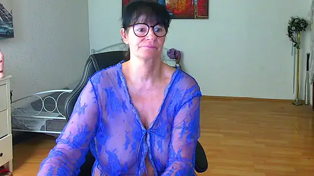 Sylly's Live XXX Chat