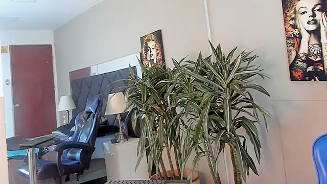 kai_storn: онлайн-секс-чат