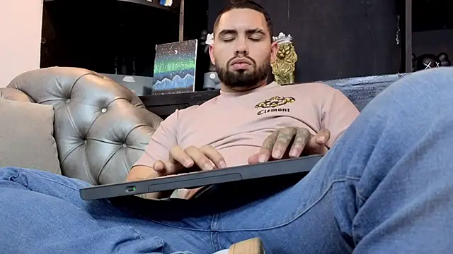 matteosantos 在線直播表演