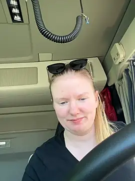 TruckerBabeLeenchen Webcam-Show