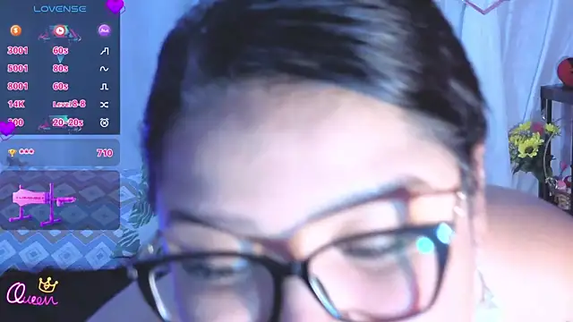 Chat +18 de AdyanaRosies ao vivo