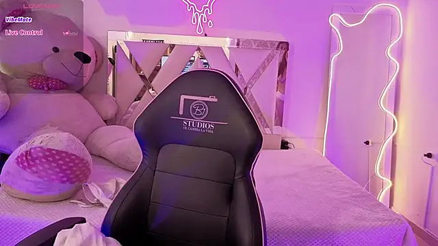 SABRIINA_TAY Chat XXX in diretta