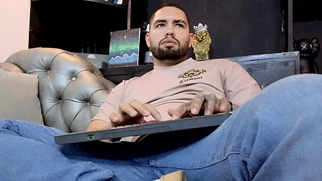 matteosantos: απευθείας συνομιλία ΧΧΧ