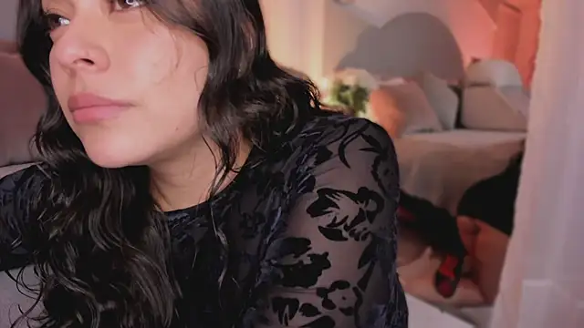 Nicolle_WのライブXXXチャット