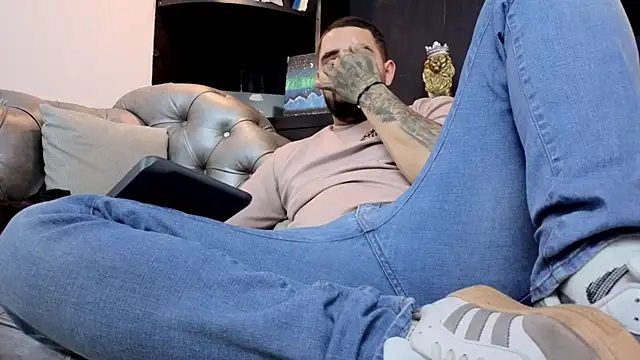 matteosantos 网络视讯表演