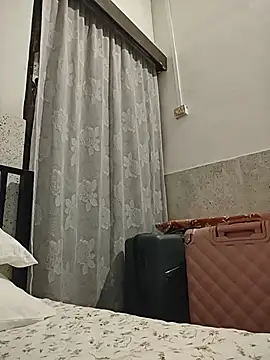 NakedMILFx's Live XXX Chat